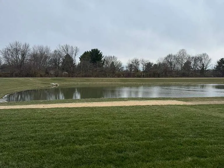 7607 Fallsworth Dr — Photo 10