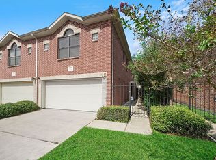 3614 Link Valley Dr, Houston, TX 77025