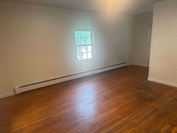 3rd image of 25 Maple St #A