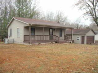5842 Blue Springs Rd, Cadiz, KY 42211