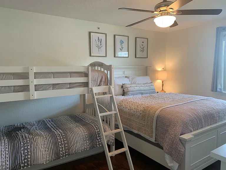 180 W Rockford Dr #H5 — Photo 6