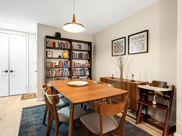 70-25 Yellowstone Boulevard image 2 of 34