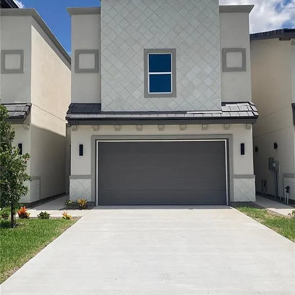 2223 Dorado Dr — Photo 1