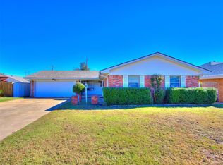 8304 S Hillcrest Dr, Oklahoma City, OK 73159