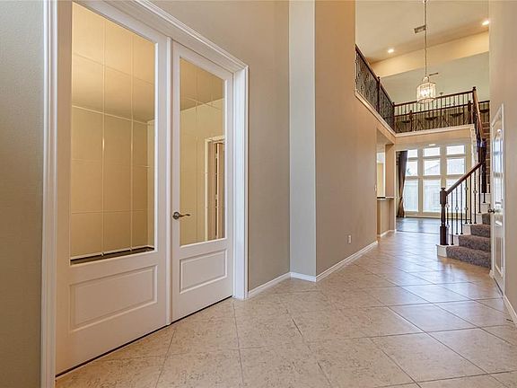 2nd image of 3835 Camden Fields Ln