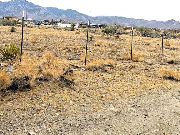 4th image of 316-14-144 N HUALAPAI Drive