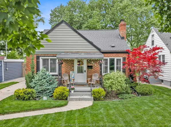 911 Homedale Blvd, Windsor, ON N8S 2T1