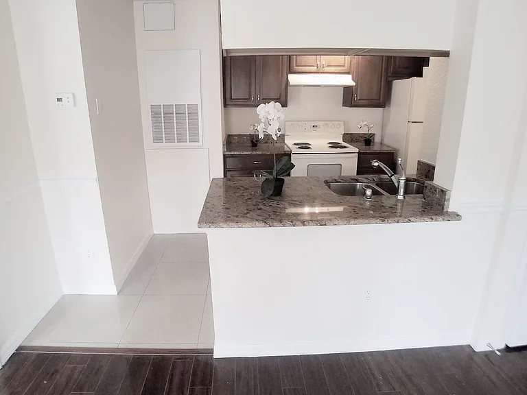 2550 N Alafaya Trl #6101 — Photo 2