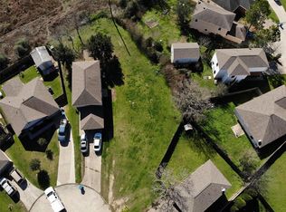 1622 Bob White St, Brookshire, TX 77423
