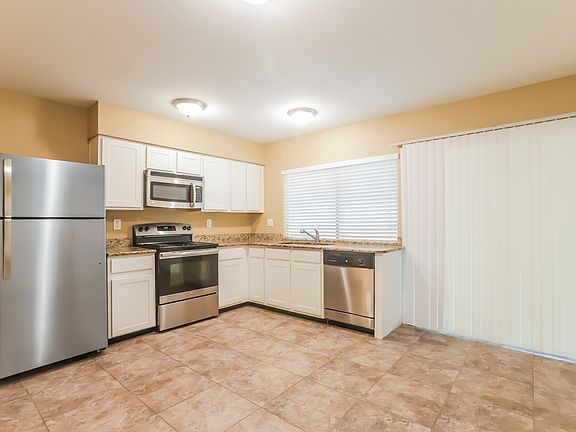 3rd image of 15307 Gran Vista Dr