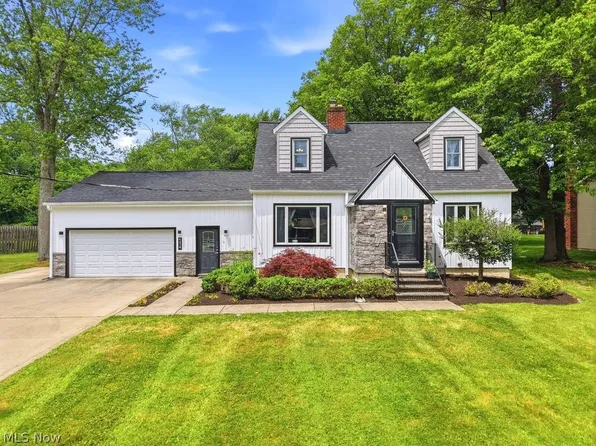 534 Miner Rd, Highland Heights, OH 44143
