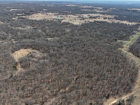 2nd image of County Line Rd