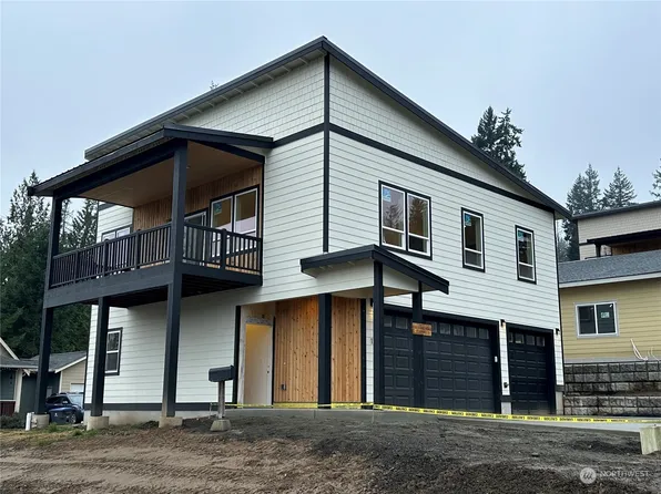 17 E Sellegren Road, Allyn, WA 98524