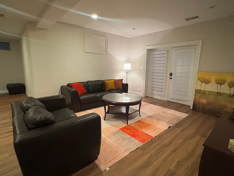 4111 Doveville Ln #BASEMENT — Photo 6