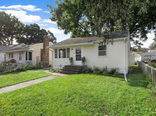 654 Larpenteur Ave W, Saint Paul, MN 55113