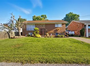 307 40th St, Vienna, WV 26105