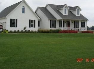 1402 Boston Rd, Nashport, OH 43830