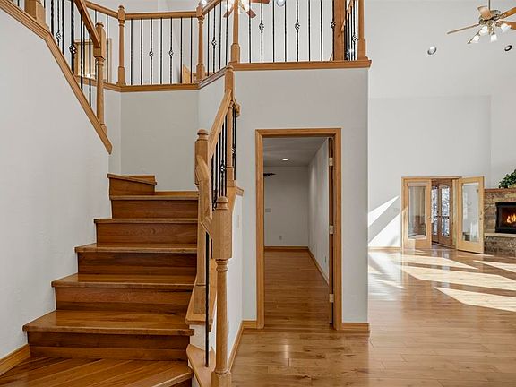 5th image of 45 Diamond Court