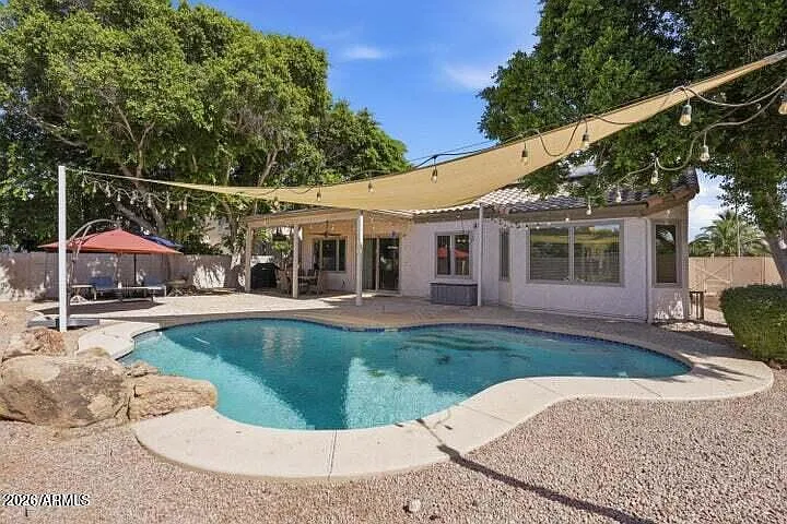 11203 W Cottonwood Ln — Photo 3