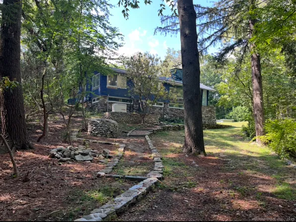 58 Old Rock Lane, Norwalk, CT 06850