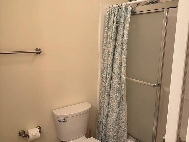 7376 Springside Dr — Photo 15