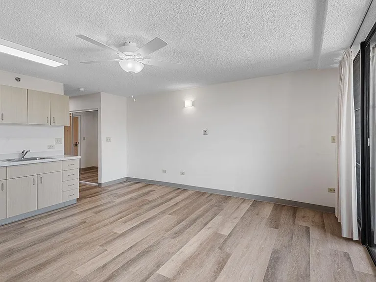 POHULANI SENIOR LIVING APARTMENTS — Photo 11