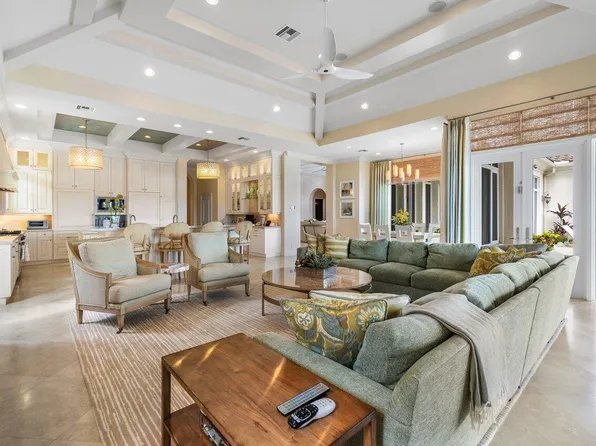 634 Hermitage Circle, Palm Beach Gardens, FL 33410