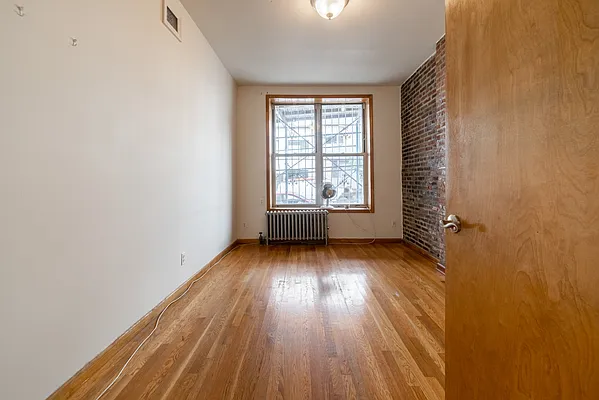 Rented by ATM Realty Service Inc | media 6