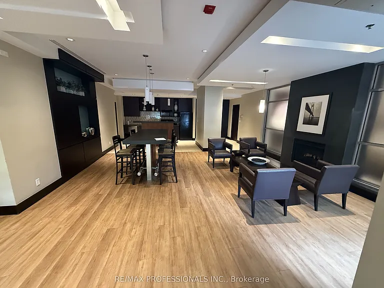 80 Port St E #216 — Photo 27