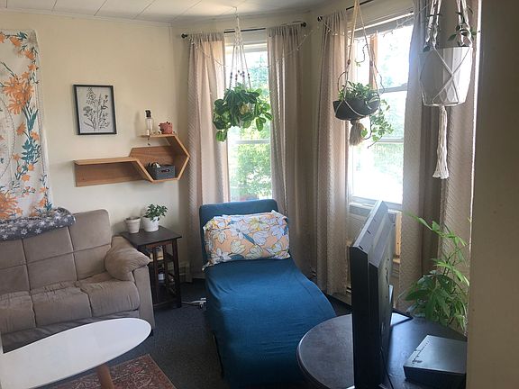 Living room.
