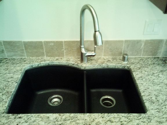 3rd image of 3007 S Dennis Pl