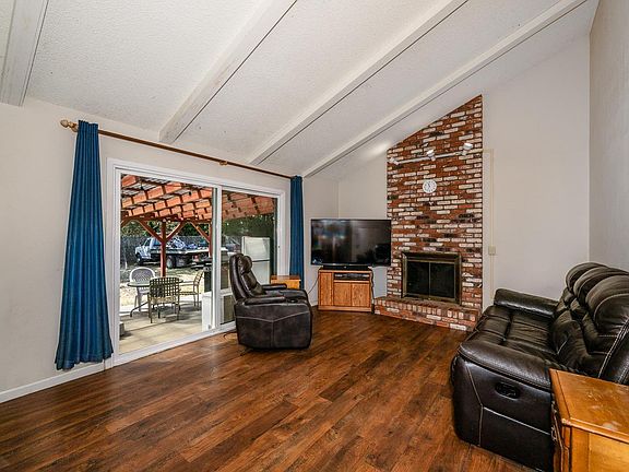 5th image of 1130 Tapadera Drive