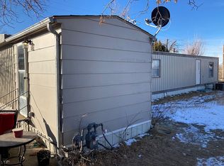 304 E Sheridan St, Moorcroft, WY 82721