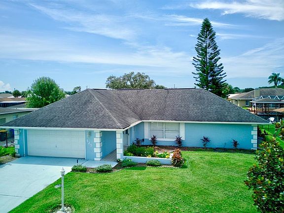 2nd image of 125 Orange Rd NE