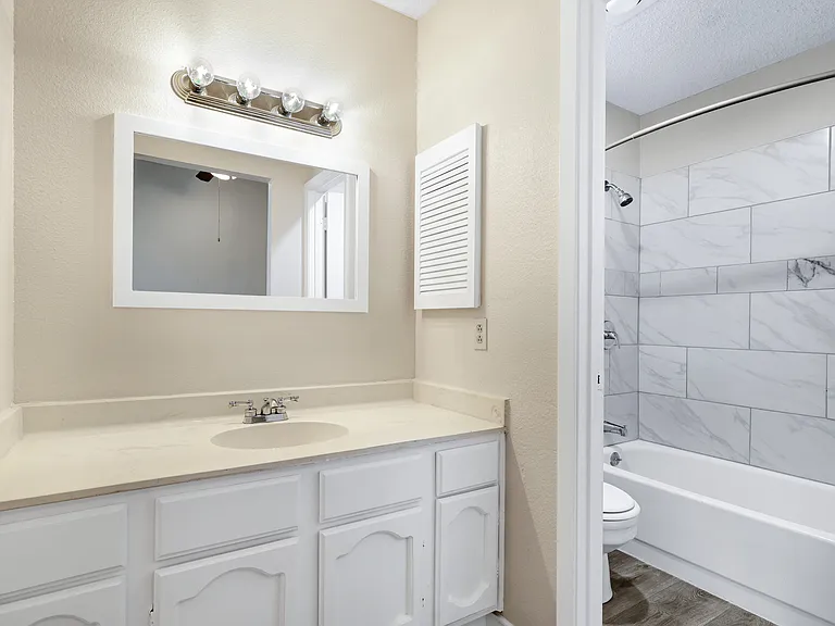 6123 Pecan Trl — Photo 11