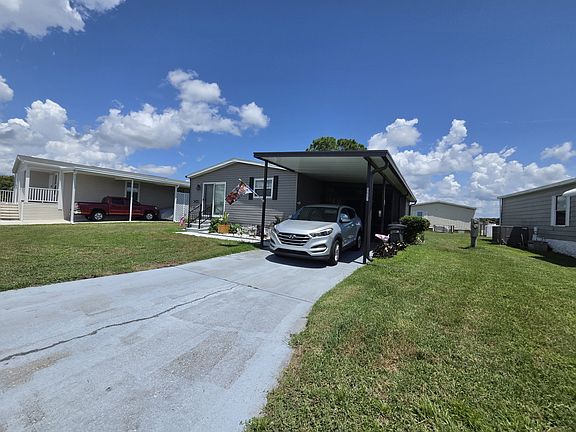 3rd image of 5433 Nerissa Ln #1307