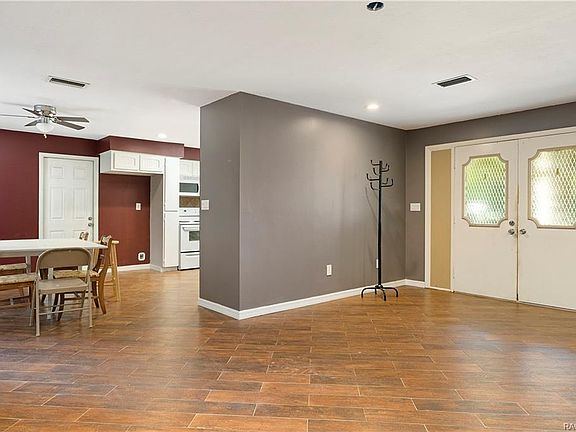 5th image of 2061 W Doral Ct