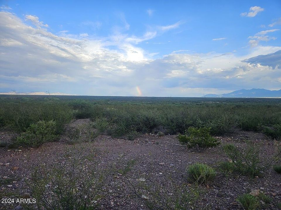1st image of 20 AC E Roosevelt Road #-