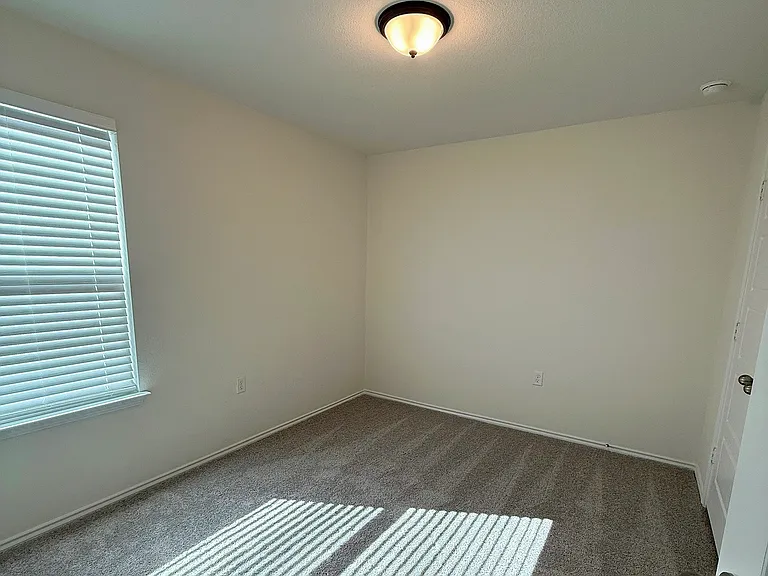 12604 Oxford Vineyard Ln — Photo 14