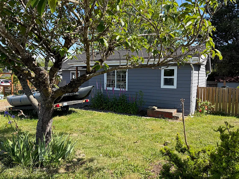 1620 Alabama St — Photo 3
