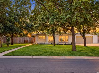 100 Riviera Dr, Castle Hills, TX 78213