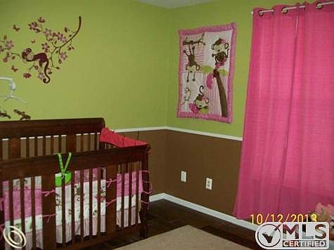 BEDROOM 2.JPG