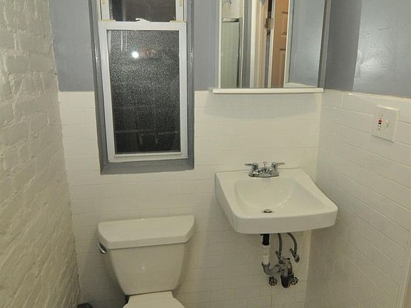 3rd image of 506 E 188th Street