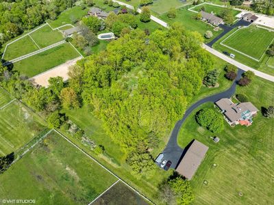 6N390 Palomino Dr, Saint Charles, IL, 60175