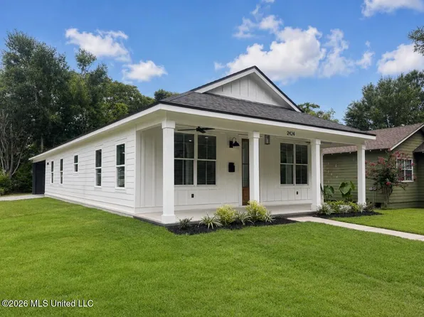 2424 Pine Ave, Gulfport, MS 39501