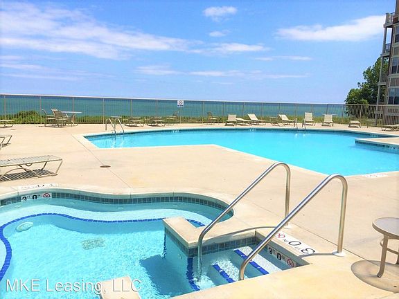 2nd image of 4410 S Lake Dr Unit 332