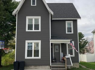 51 2nd St, Amsterdam, NY 12010