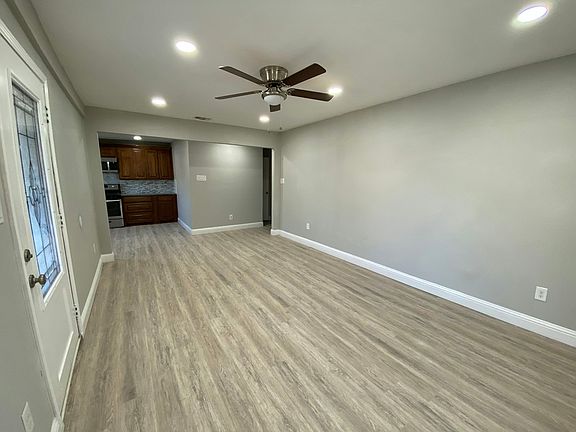 5th image of 510 Greenwood St