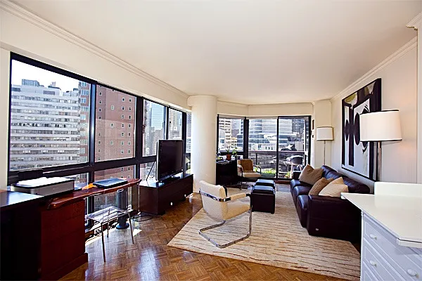 Sold by Nest Seekers International | media 5