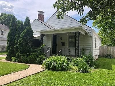 1st image of 101 E Norman Ave